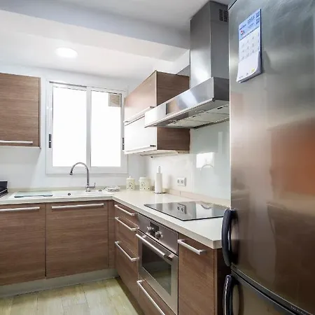 Precioso Piso Moderno: Terraza, A/c, Netflix, Wifi Apartamento