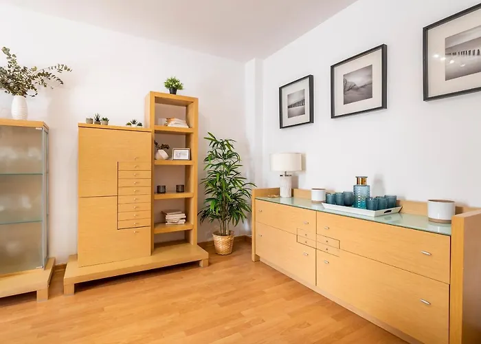 Precioso Piso Moderno: Terraza, A/c, Netflix, Wifi Lejlighed Valencia