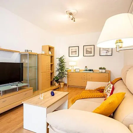 Apartment Precioso Piso Moderno: Terraza, A/c, Netflix, Wifi Valencia